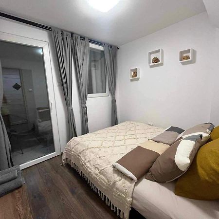 Gallery Szondi Boedapest Buitenkant foto