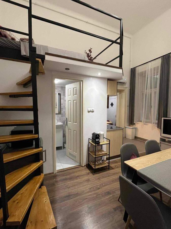Gallery Szondi Boedapest Buitenkant foto