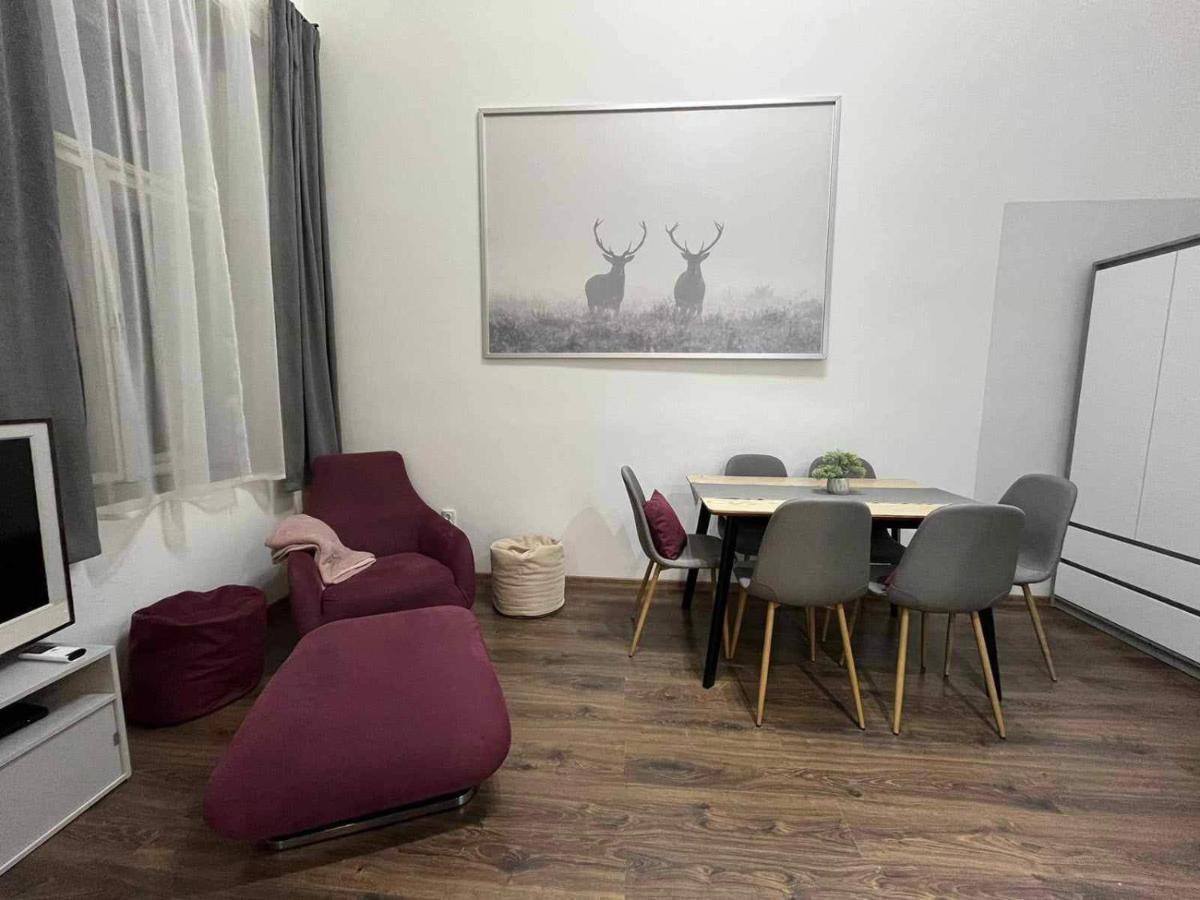 Gallery Szondi Boedapest Buitenkant foto